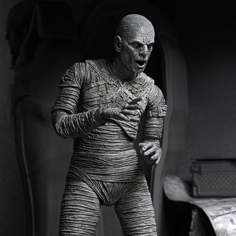 Figura NECA Ultimate La Momia (Black & White) 18 cm – Universal Monsters