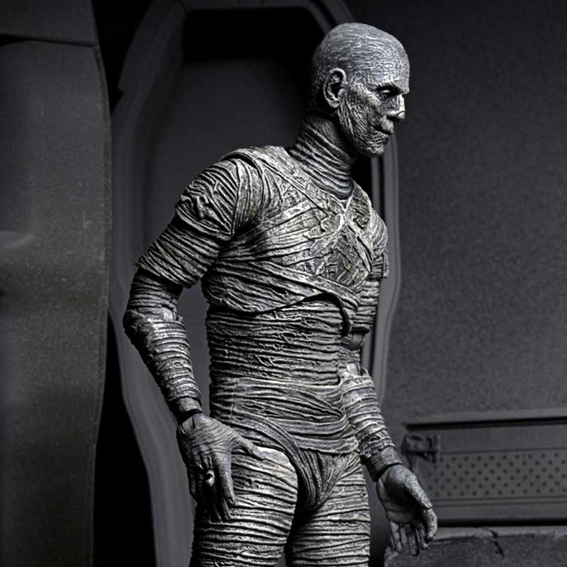 Figura NECA Ultimate La Momia (Black & White) 18 cm – Universal Monsters