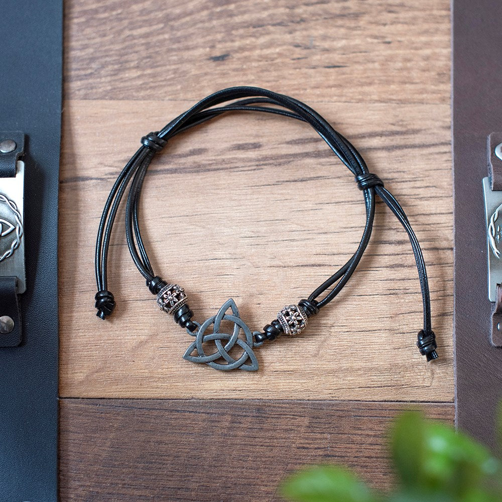 Pulsera de Cordón Negro con Nudo Celta Triquetra