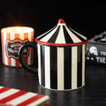 Taza Carpa de Circo Negra con Tapa