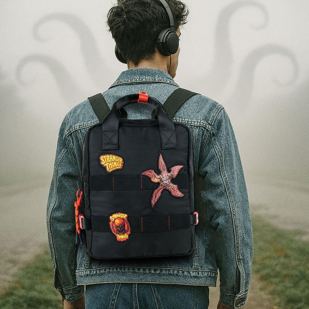 Mochila Casual Stranger Things 27 cm – Cerdá